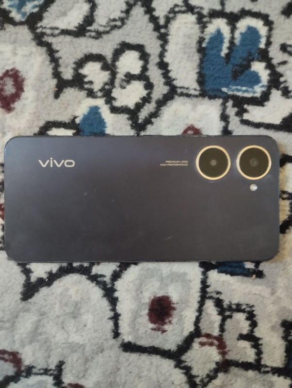 Продаю телефон vivo Продаю телефон vivo