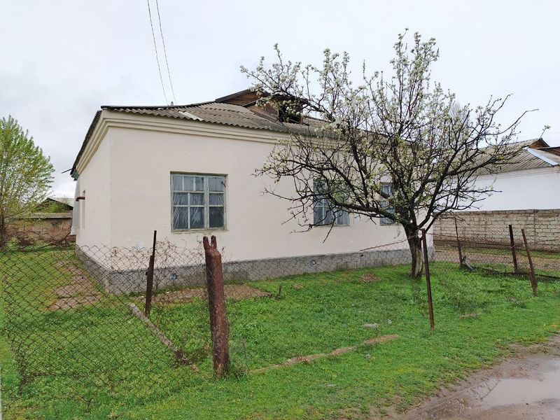 Уй сотилади Продаётся дом Уй сотилади Продаётся дом