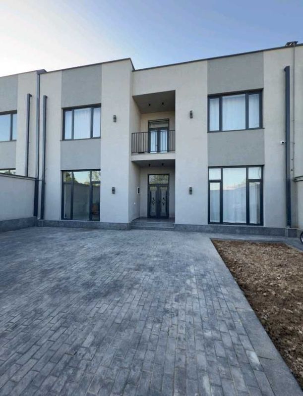 Продаётся Коттедж 2,5 соток с евро ремонтом центр города ЖК ALFRAGANUS Продаётся Коттедж 2,5 соток с евро ремонтом центр города ЖК ALFRAGANUS