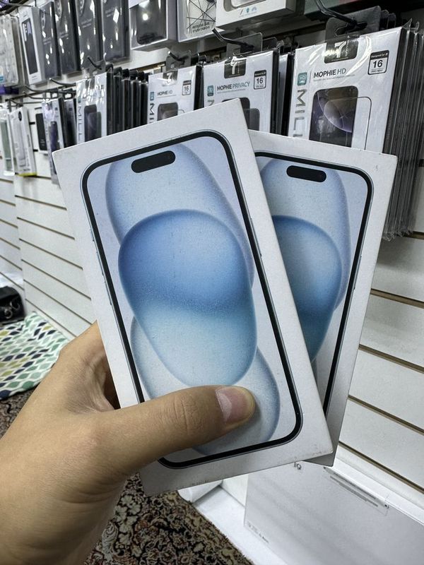 Apple 15/128 gb sim