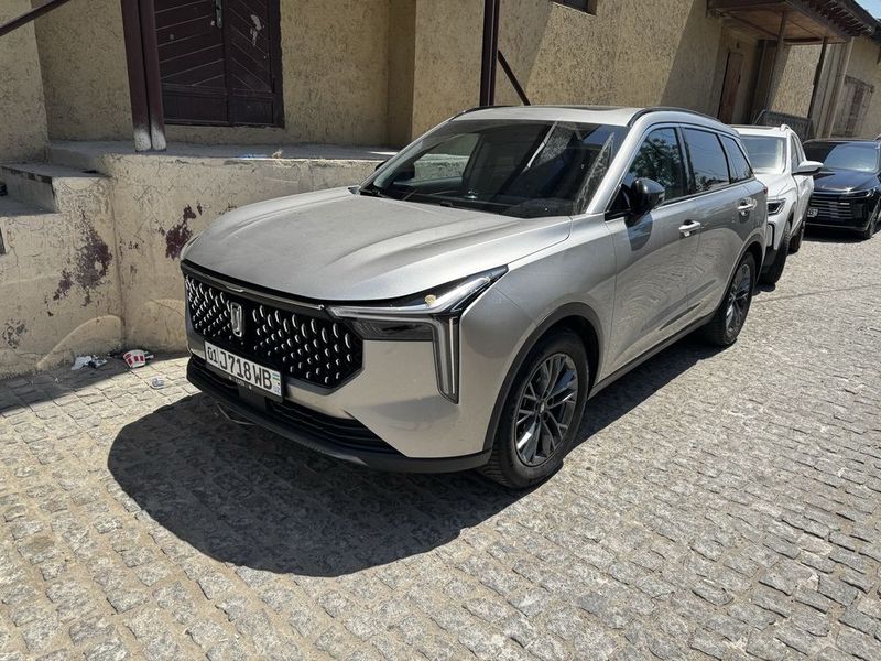 Bestune t 55 crossover Bestune t 55 crossover