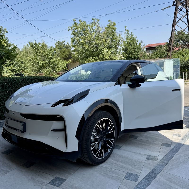 Zeekr X 2024 Full 4AWD 428л.с. с гарантией дилера Zeekr X 2024 Full 4AWD 428л.с. с гарантией дилера