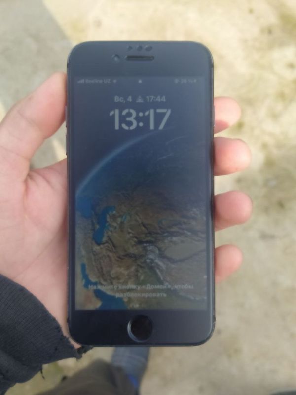 Iphone 8 sronca sotladi arzon