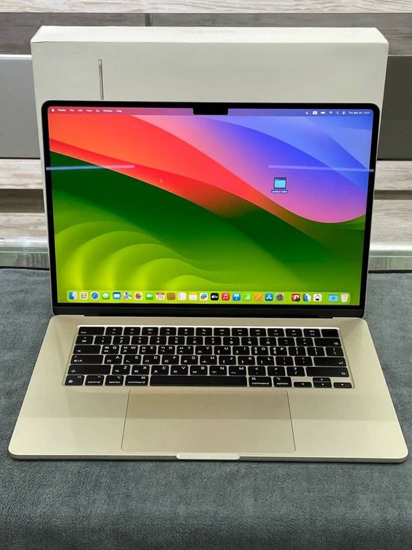 MacBook Air 15 inch M2 Ozu 16gb Ssd 512gb