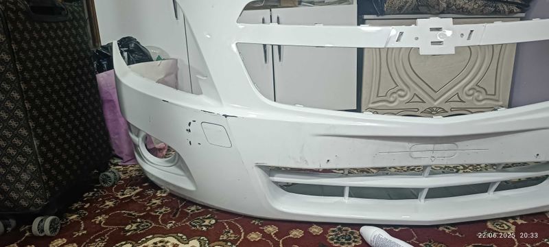 Йенги мошинадан азгина кирилгани учун йечилган соболь бампер сотилади Йенги мошинадан азгина кирилгани учун йечилган соболь бампер сотилади