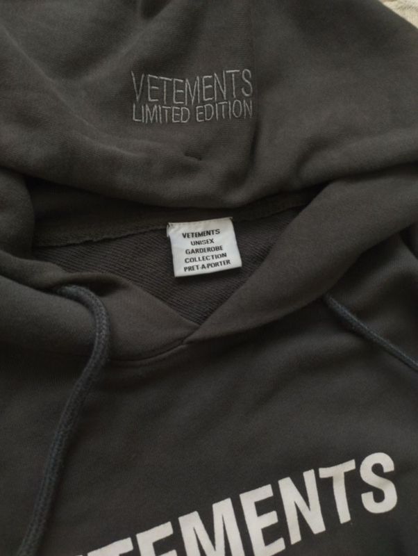 Vetements hoodie limited edition Vetements hoodie limited edition
