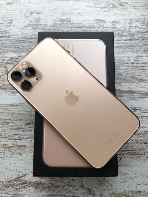 Продаю iphone 12 pro maks Продаю iphone 12 pro maks
