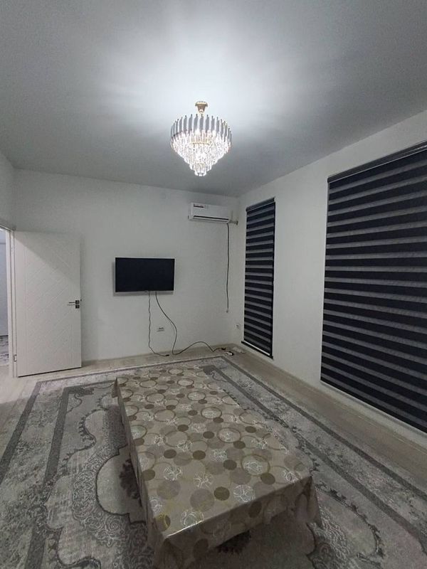Arenda Kivartira 3 ta qiz olinadi