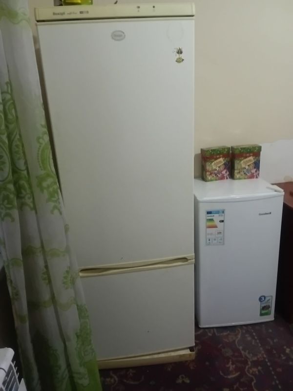 Продам холодильник