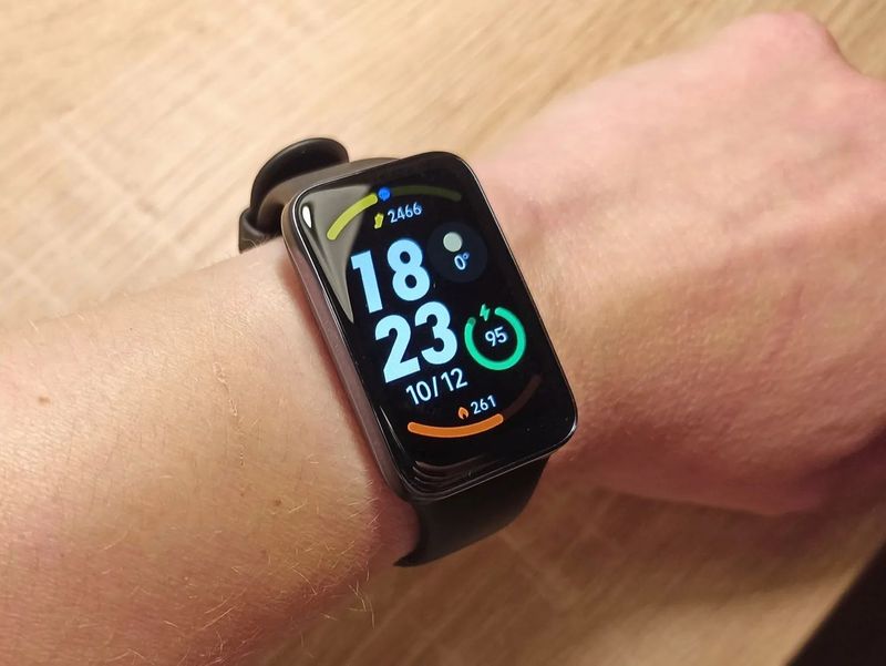 Mi band 7 pro без коробки не использовался Mi band 7 pro без коробки не использовался
