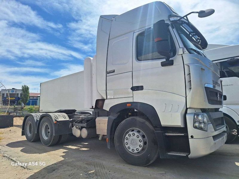 Седельный тягач Howo-T7H 460 4x2 CNG Сотилади