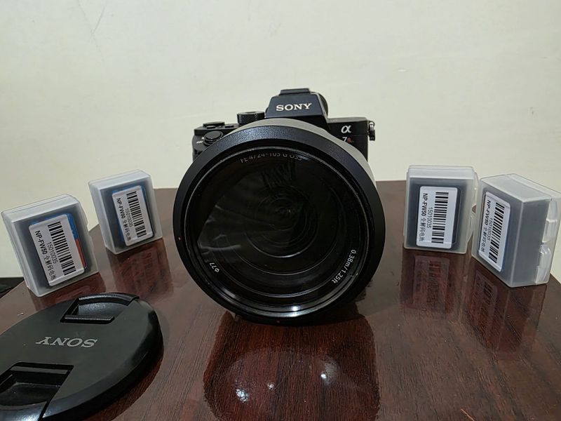 Sony a7R2 body sotiladi