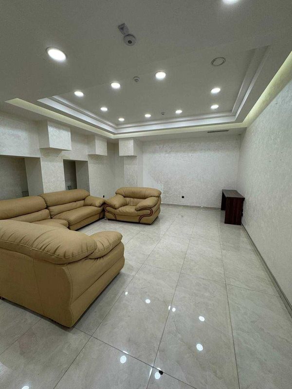 Chorsu Gold Center 1-qavatda do'kon 34m2 sotib olishga shoshiling ! Chorsu Gold Center 1-qavatda do'kon 34m2 sotib olishga shoshiling !