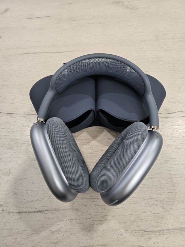Наушники AirPods Max Наушники AirPods Max