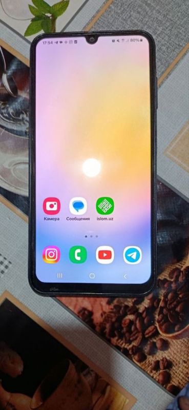 Samsung A25 5G sotiladi Samsung A25 5G sotiladi