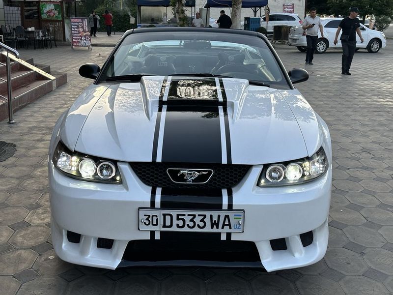 Ford Mustang kabriolet