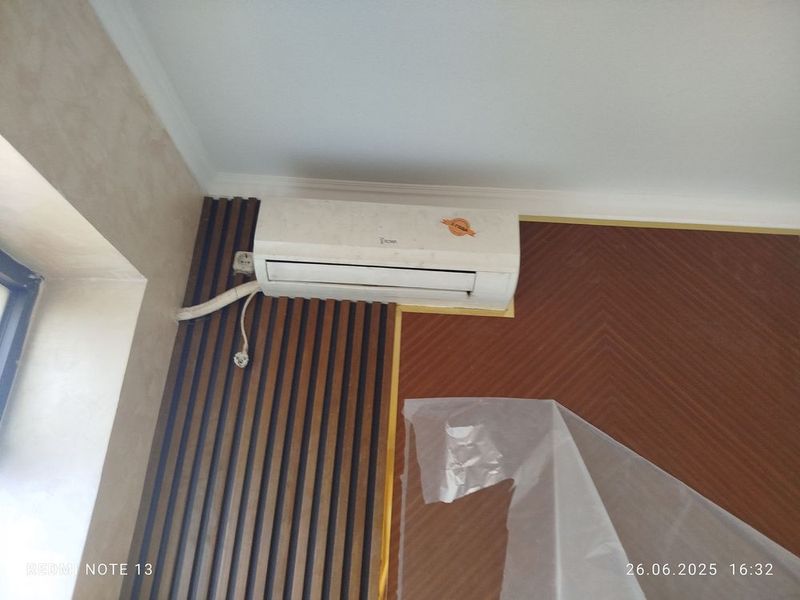 Срочно продам кондиционер рова12 в рабочем состоянии работает отличный