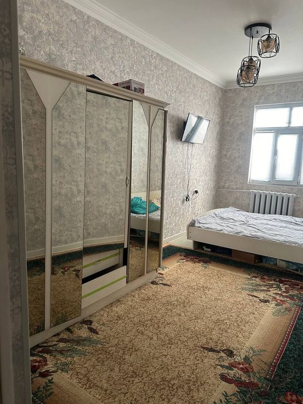 Продается 2/4/4 Юнусабад 11 . НБУ Продается 2/4/4 Юнусабад 11 . НБУ