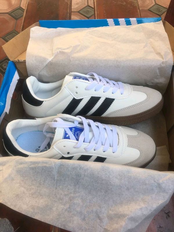 Adidas samba