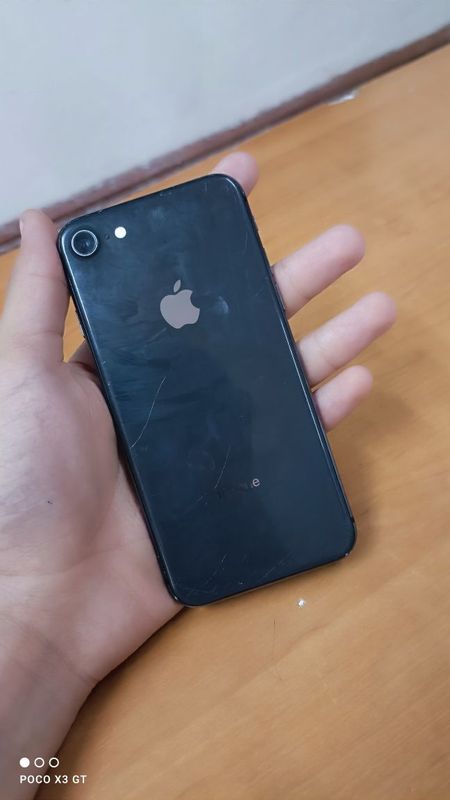 Iphone 8. 64/3 Iphone 8. 64/3