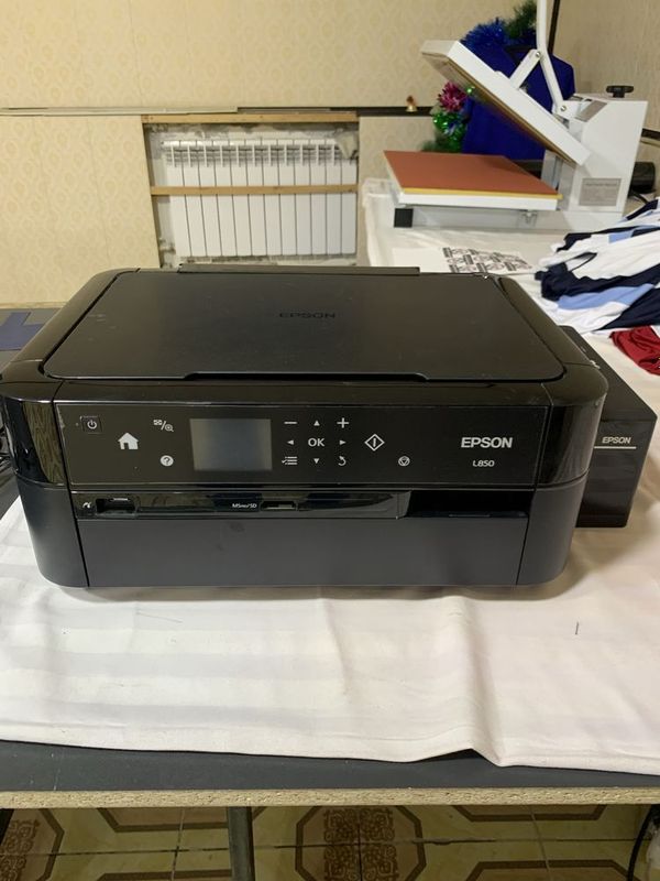 Printer epson l850 xolati yangi ishlatilmagan