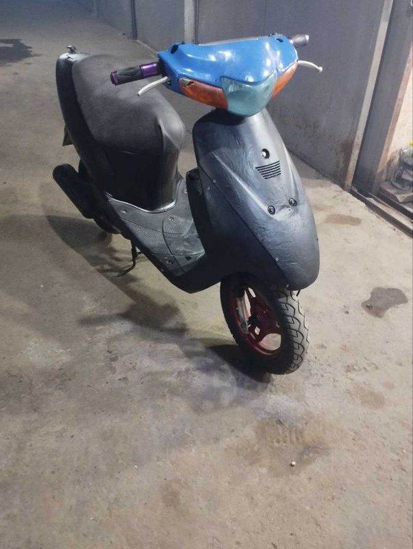 Продаю скутер Suzuki Lets 2 Продаю скутер Suzuki Lets 2