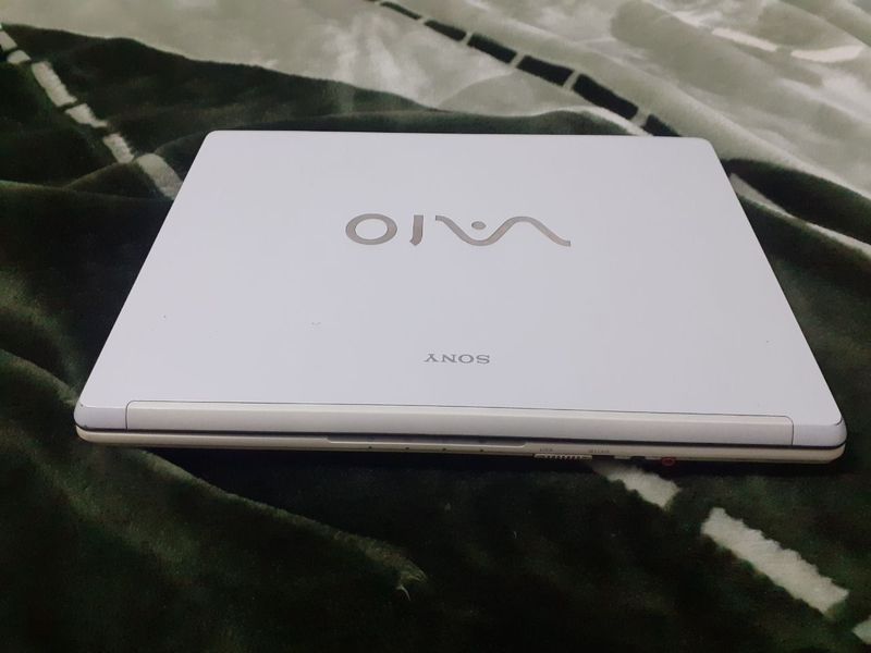 Sony vaio holati zor