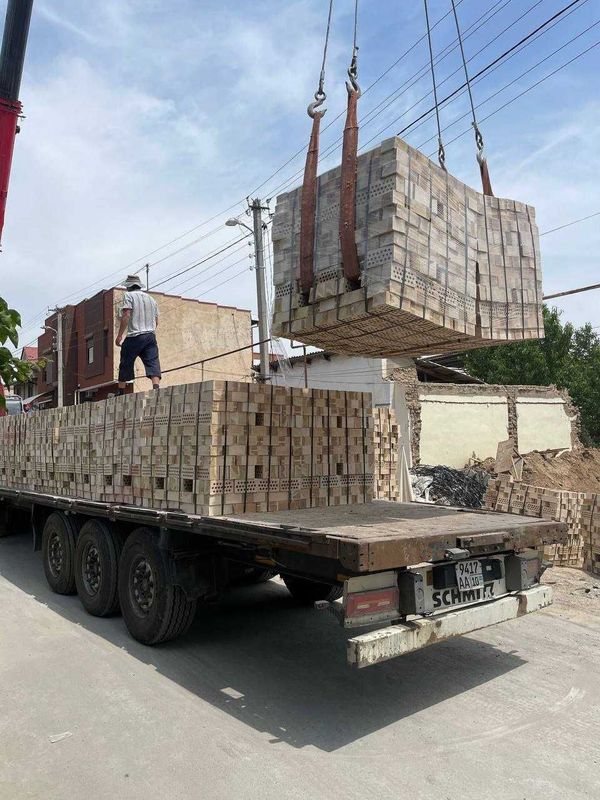 Кирпич для вашего дома от 1100 до 1400 сум