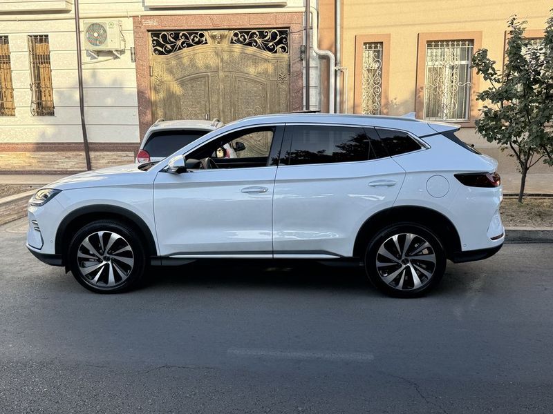 Byd song plus champion 605 Byd song plus champion 605