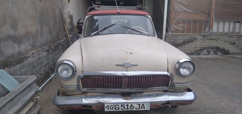 Gaz Volga 21 sotiladi