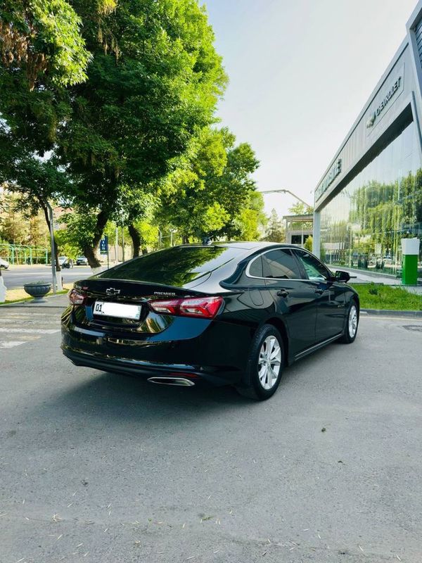Chevrolet Malibu 2 Primer Turbo 2022 Chevrolet Malibu 2 Primer Turbo 2022