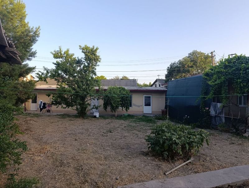 Hovli sotiladi 7 sotix Bektemir tumani Hovli sotiladi 7 sotix Bektemir tumani