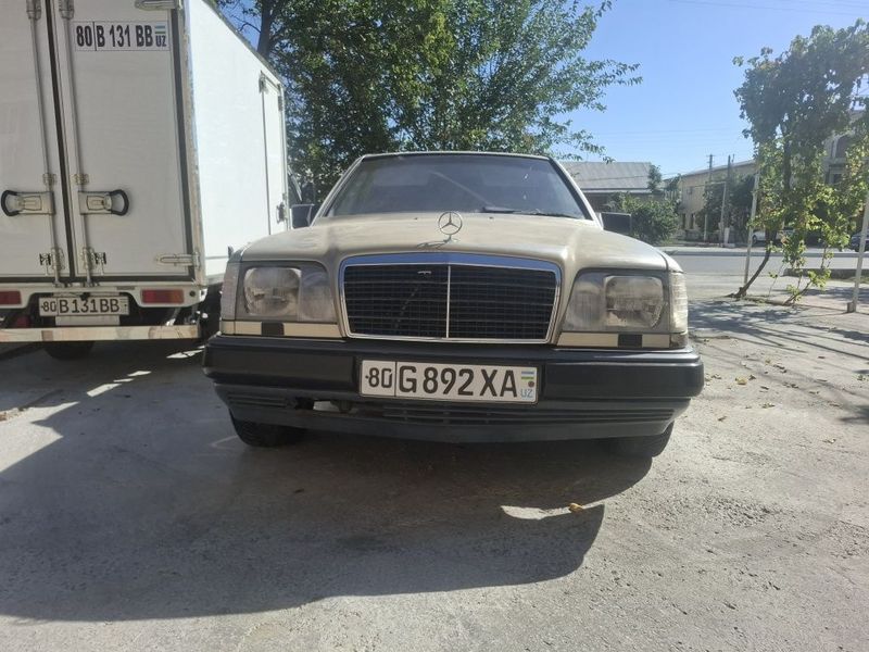 Мерс 124 D 250 602 Мерс 124 D 250 602