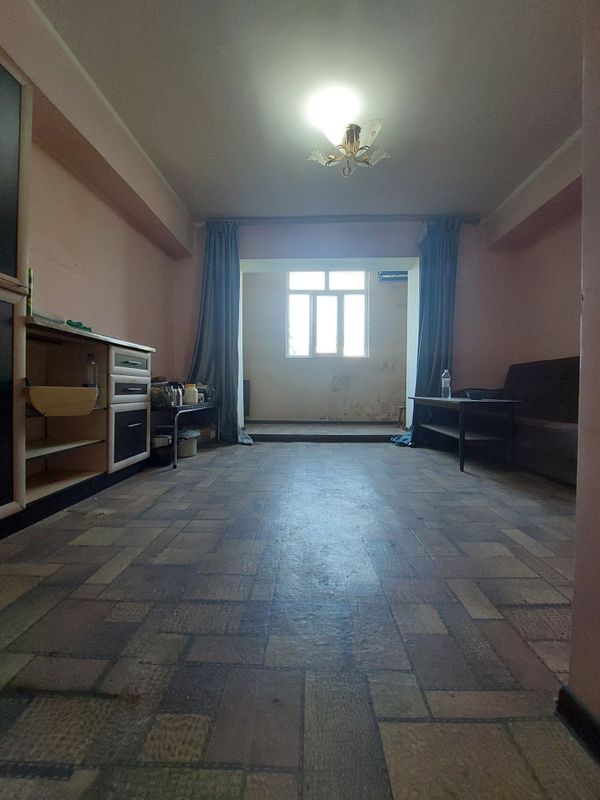 Юнусабад 2кв Продам 1/3/4 Юнусабад 2кв Продам 1/3/4