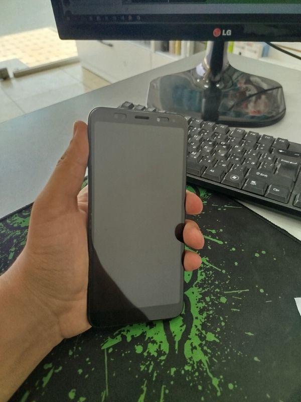 Redmi 5 plus black Redmi 5 plus black