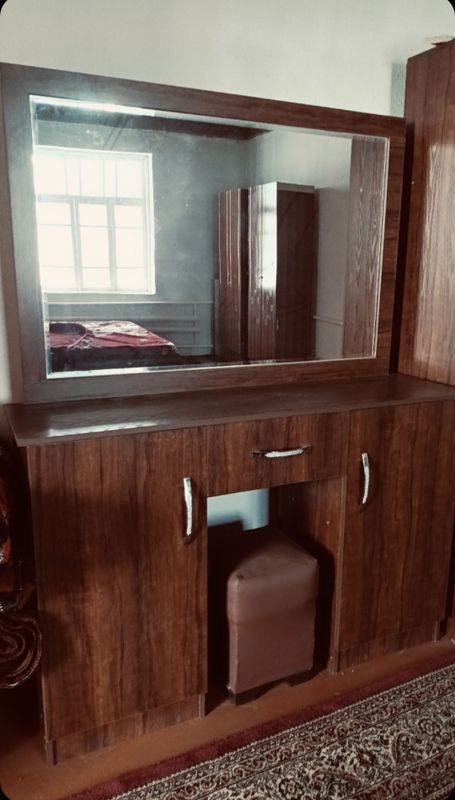 Kopmlekt Mebel yangi