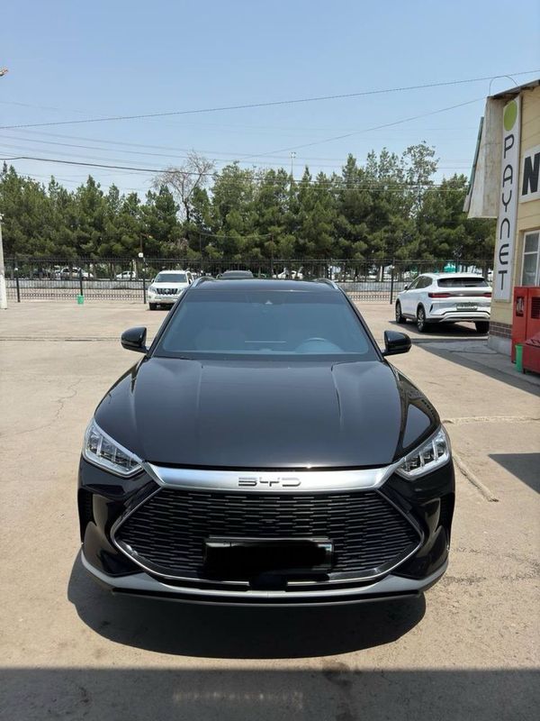 Byd Song Plyus ghybrd 2 pozitsiya 20.000 km yurgan Toza Byd Song Plyus ghybrd 2 pozitsiya 20.000 km yurgan Toza