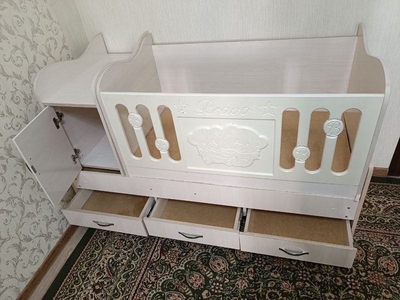 Срочно продам детский кровать