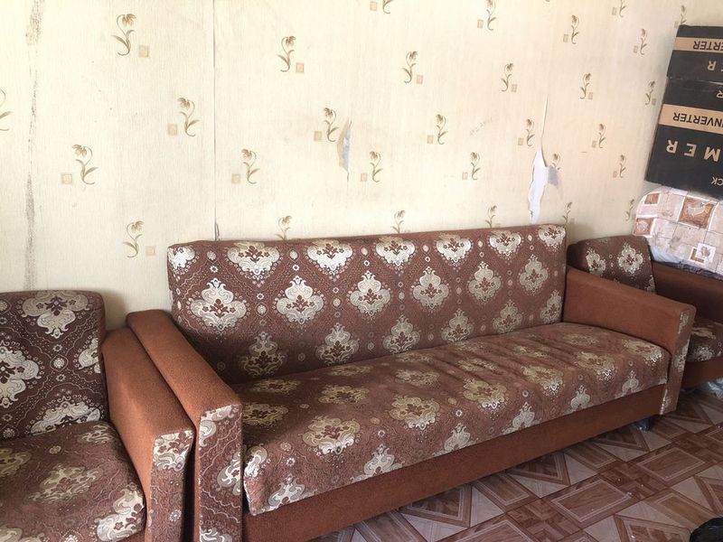 диван+2 кресла, цену можем договориться позже диван+2 кресла, цену можем договориться позже