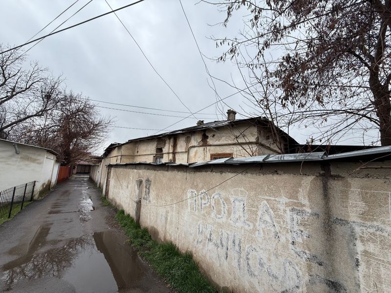 Продаю свой участок на Новомосковской , Дархан -3 ,