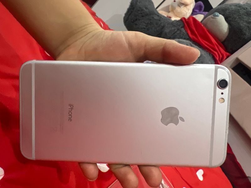 iphon 6+ sotiladi narxi 500 ming so’m