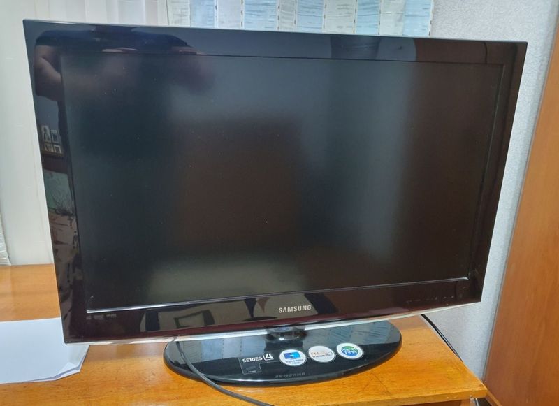 Телевизор Samsung 32 Телевизор Samsung 32