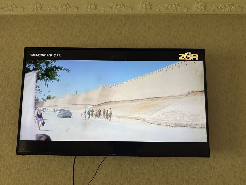 Tv Moonx 50 ekran 2015 yil Tv Moonx 50 ekran 2015 yil