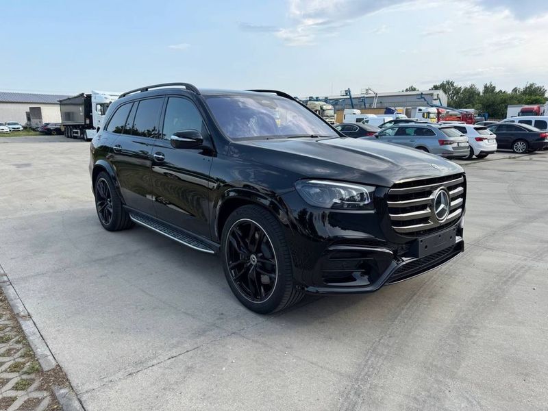 Mercedes-Benz GLS 580 год 2025 Mercedes-Benz GLS 580 год 2025