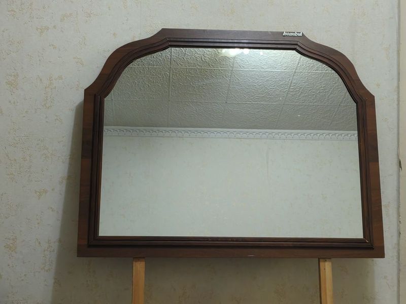 Продаётся зеркало. Продаётся зеркало.