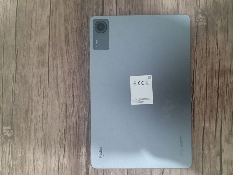 Redmi pad planshet 12/256 kamera 8 mega piksel simkarta ketmaydi Redmi pad planshet 12/256 kamera 8 mega piksel simkarta ketmaydi