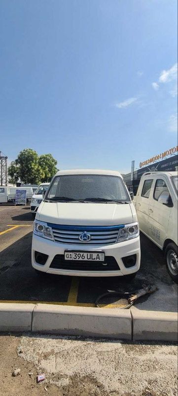 Продается электромобиль автомашина Продается электромобиль автомашина
