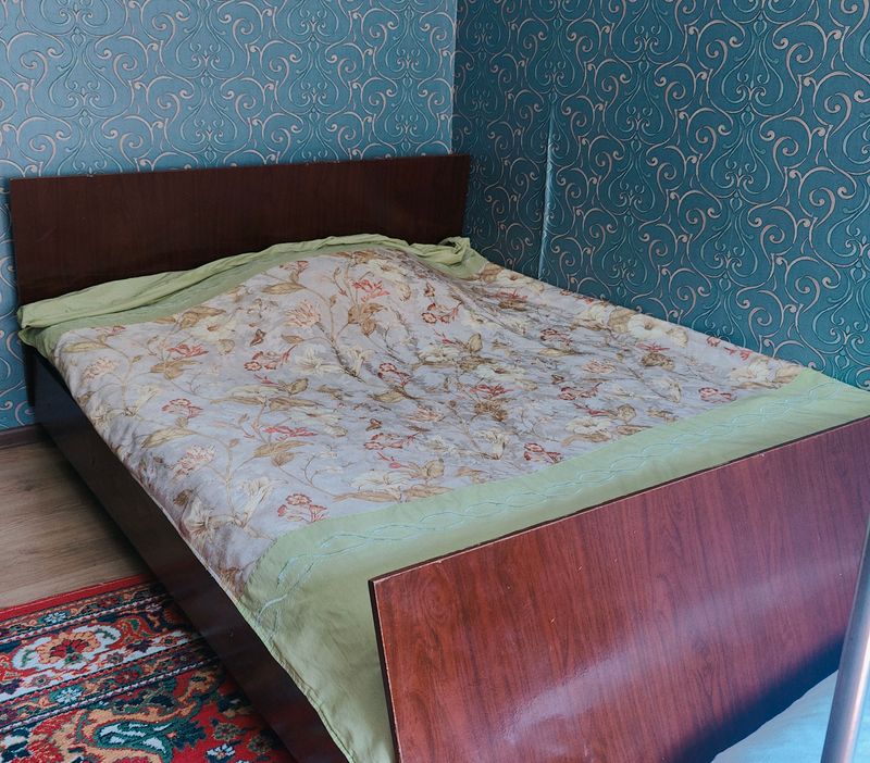 Кровать Кровать