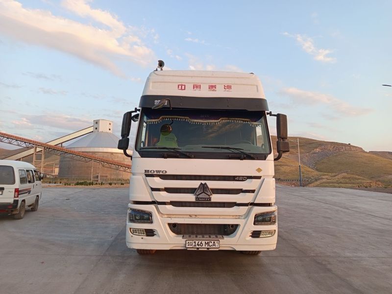 Howo A6 2019 yil Howo A6 2019 yil