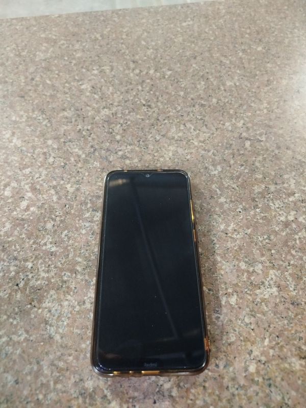 Redmi note 8 sotiladi srochniy Redmi note 8 sotiladi srochniy